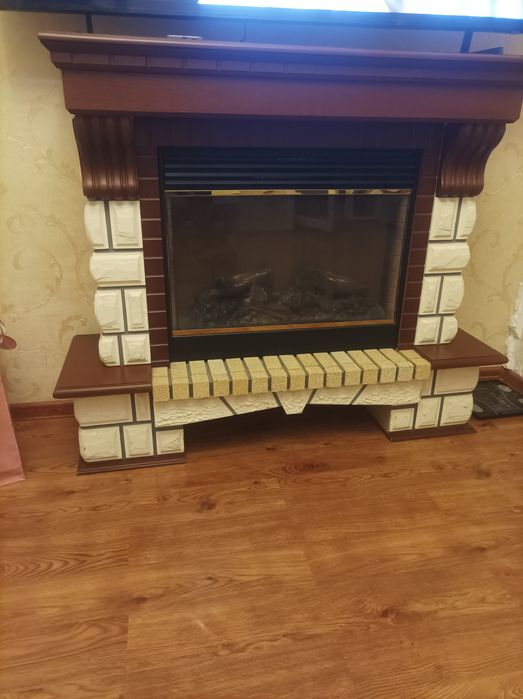 Продам электронный камин