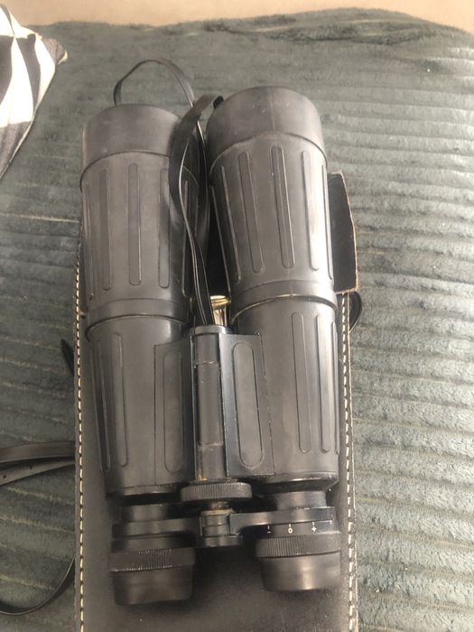 Binoclu German cu lentile carl zeiss 8x56
