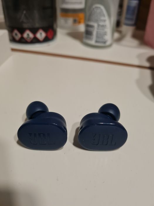 Casti JBL 130TWS