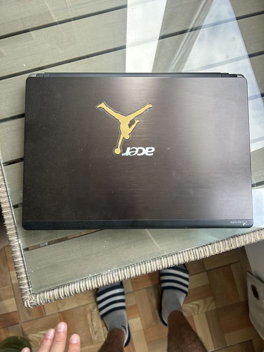 Laptop acer i5 conditii bune