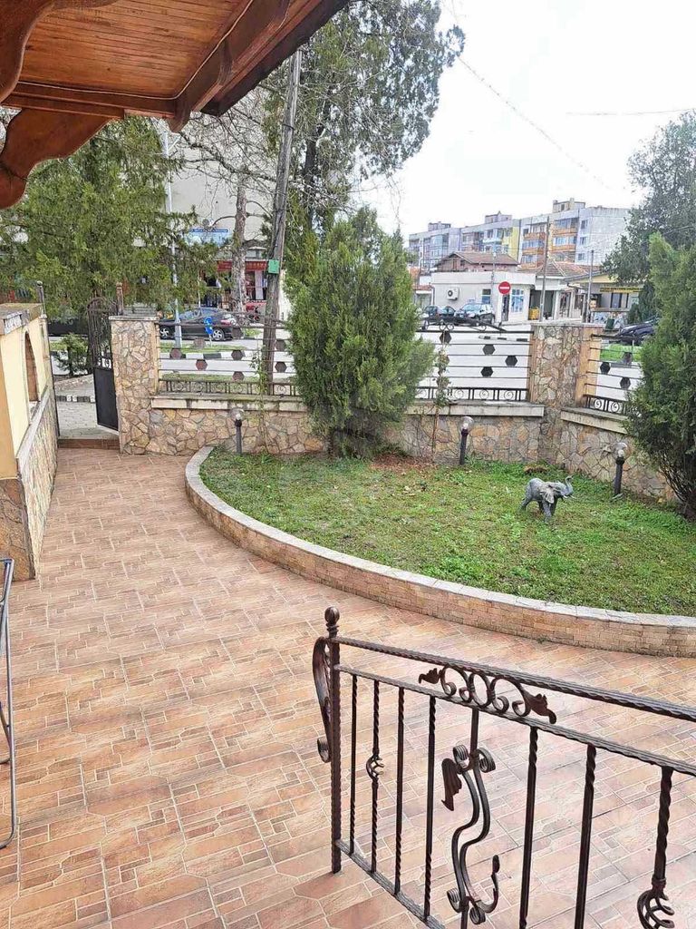 Продава се Къща в Дългопол - 120 кв.м за 1209 €/кв.м - Снимка #10