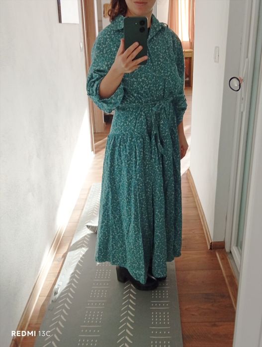 Vând rochie lunga nouă fără eticheta