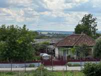 Casă cu teren 4000 m2 în Bihor, Abrămuț