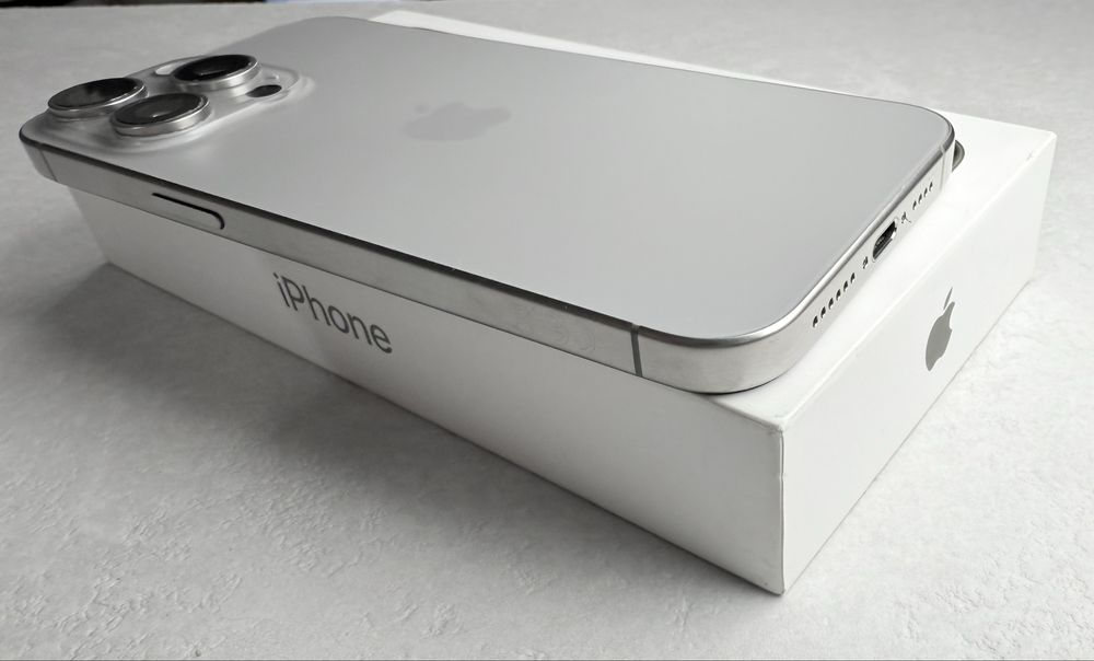 iPhone 15 Pro Max 256 Gb Battery - 95%