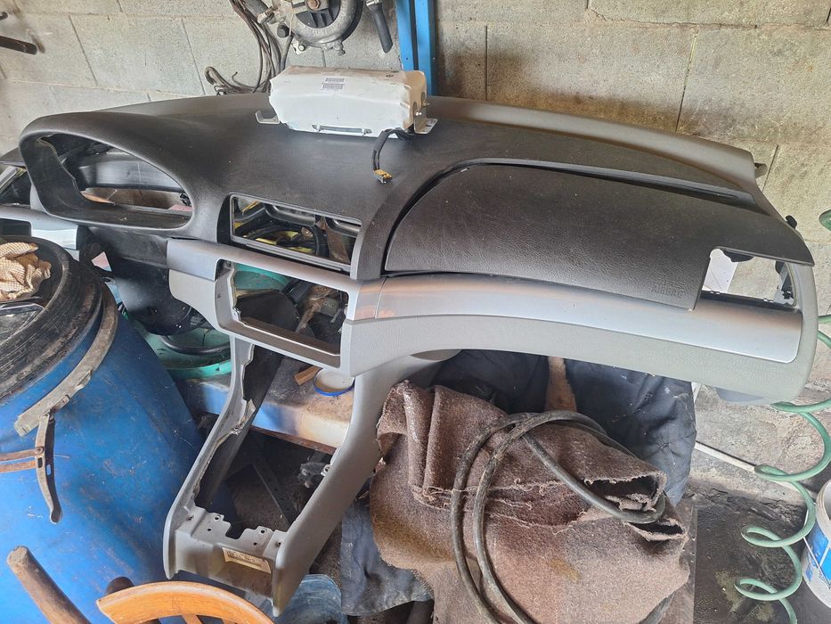 БМВ Е46 Части 2001г.Кабрио, Купе