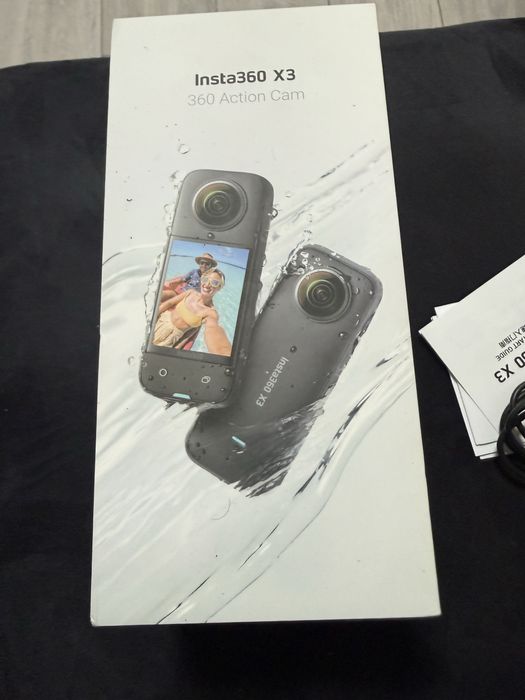 insta 360 x3 екшън камера