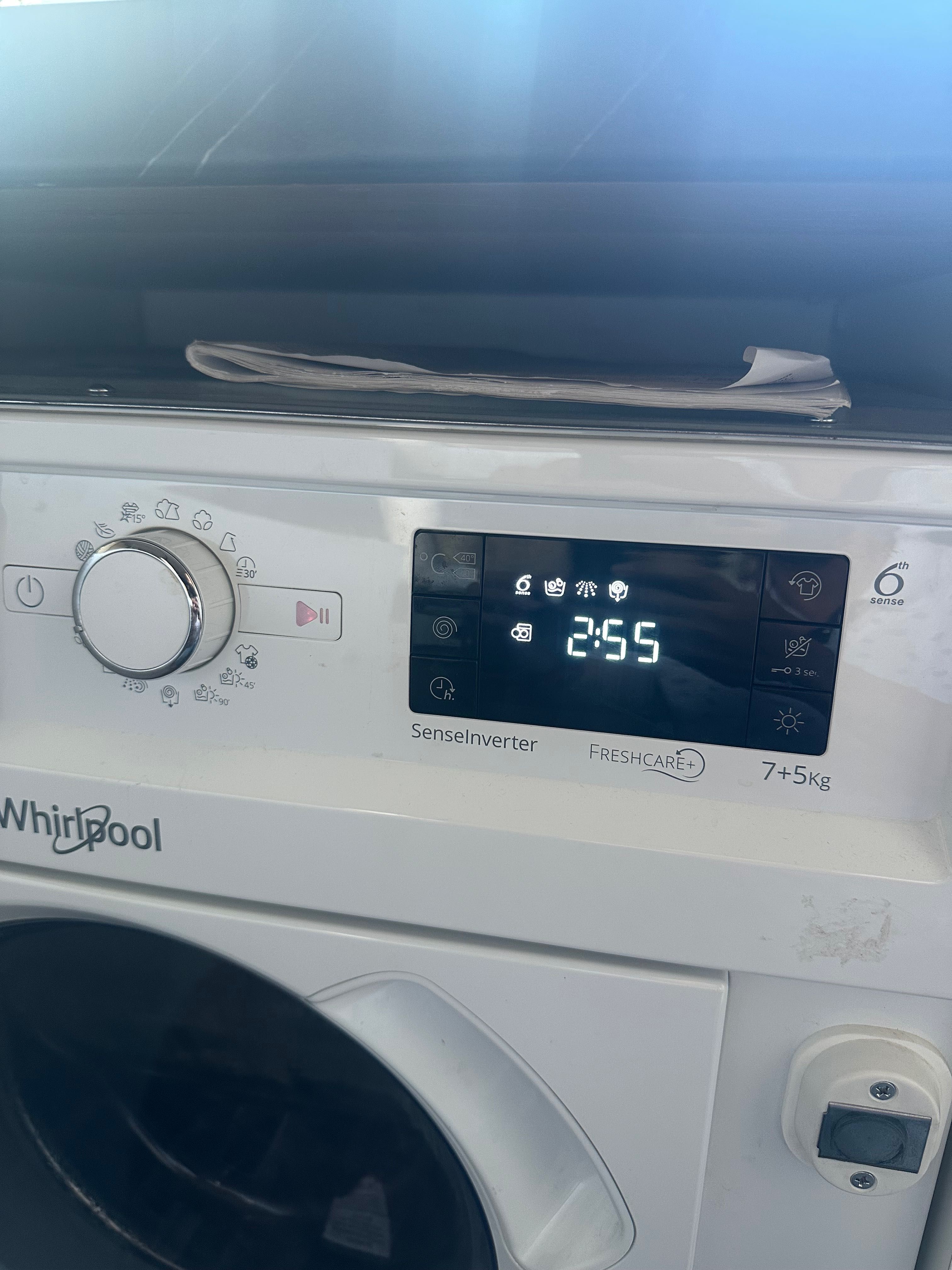 Пералня със сушилня за вграждане WHIRLPOOL BI WDWG 751482 EU