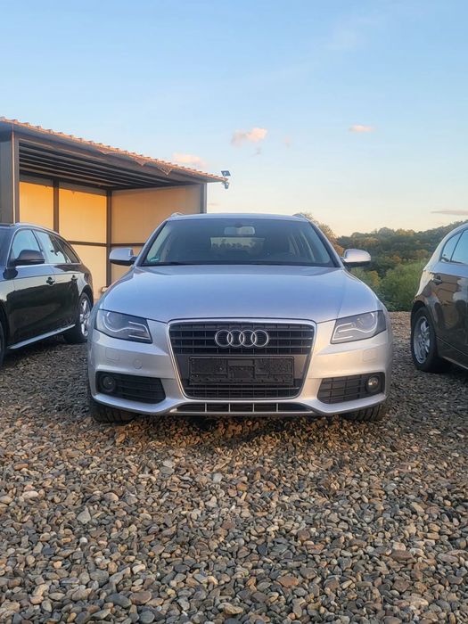 Audi A4 Audi / A4 / B8 / Euro5 / 2010 / Automata / 6350€