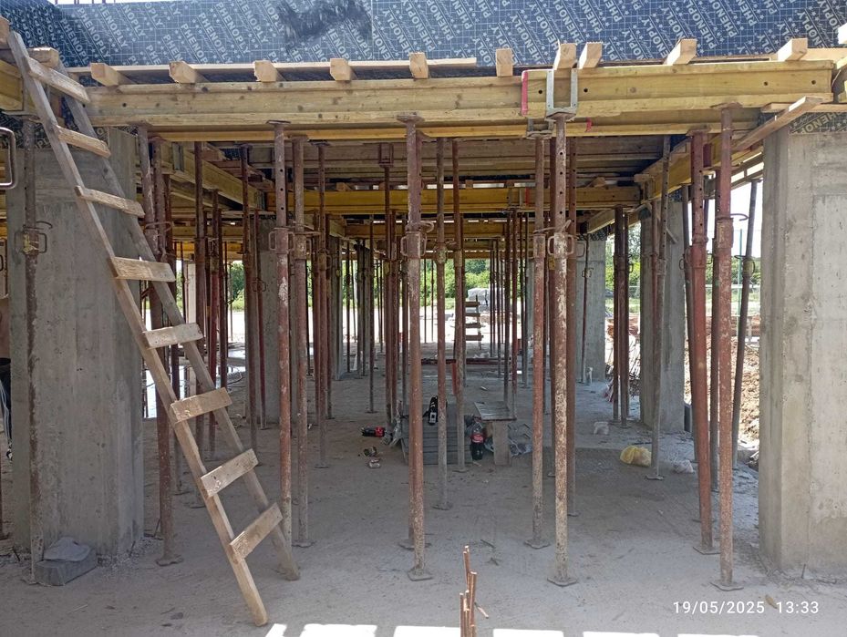 Constructii, cadre,fundații.