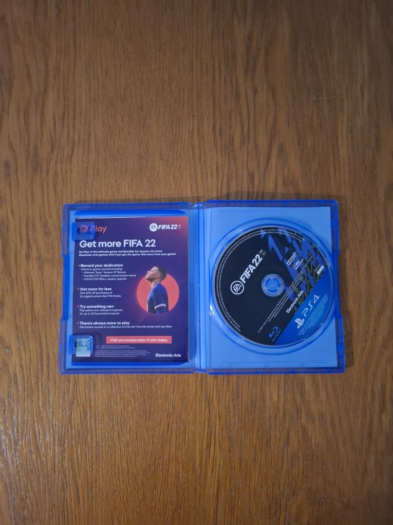 Продавам игри за PS4