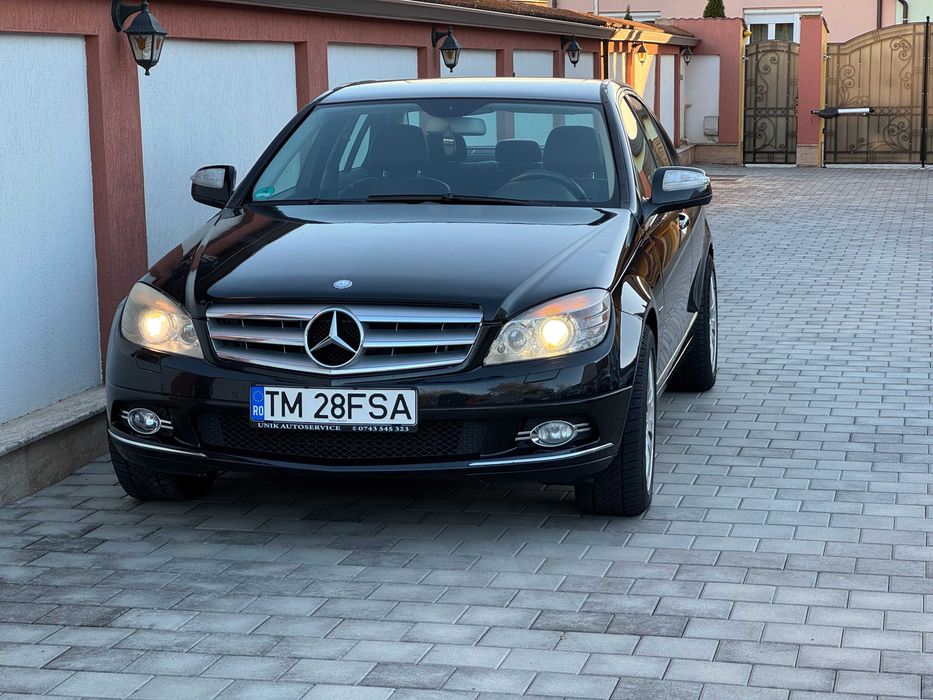 Autoturism Mercedes Benz C-Class