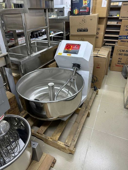 Тестомес 75 кг дейін ашытқы қамыр илеуге арналған қамыр араластырғыш