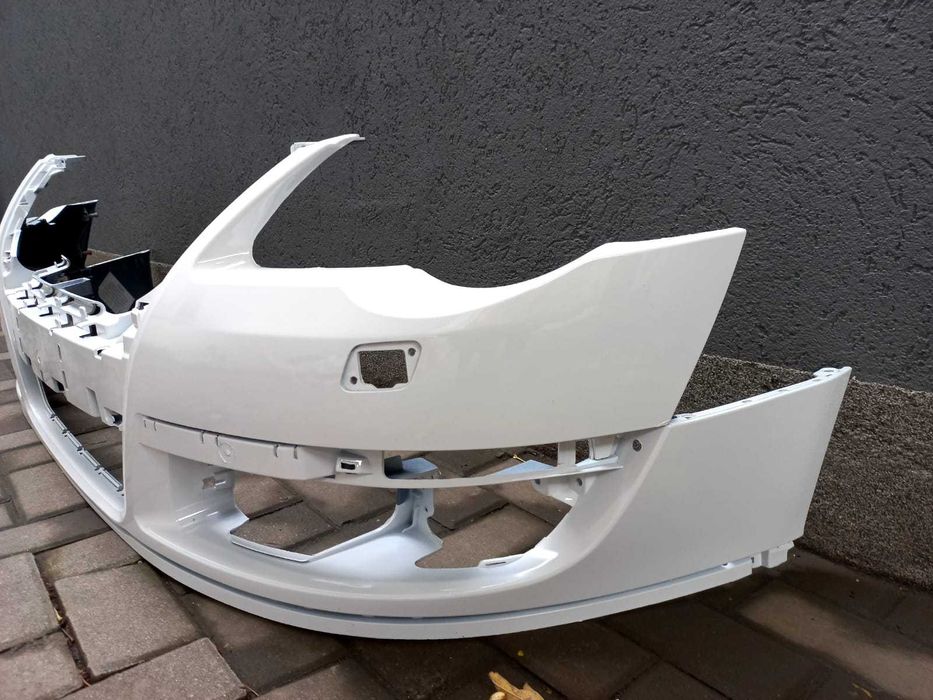 Bara Fata VW Passat B6 An 2005-2011 Vopsita Alb cu Spalator
