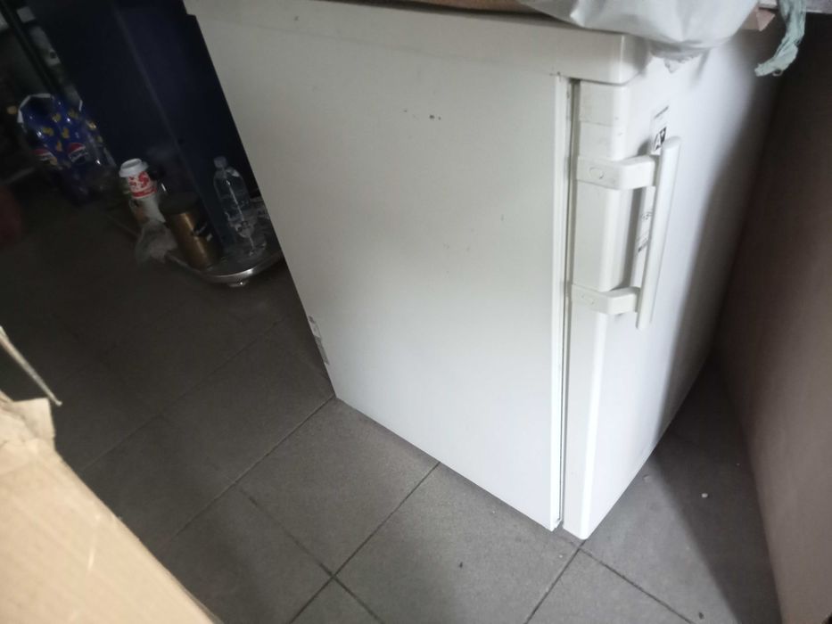 Lazi congelator-PKM-Whirlpool-3-4 sertare sau capac