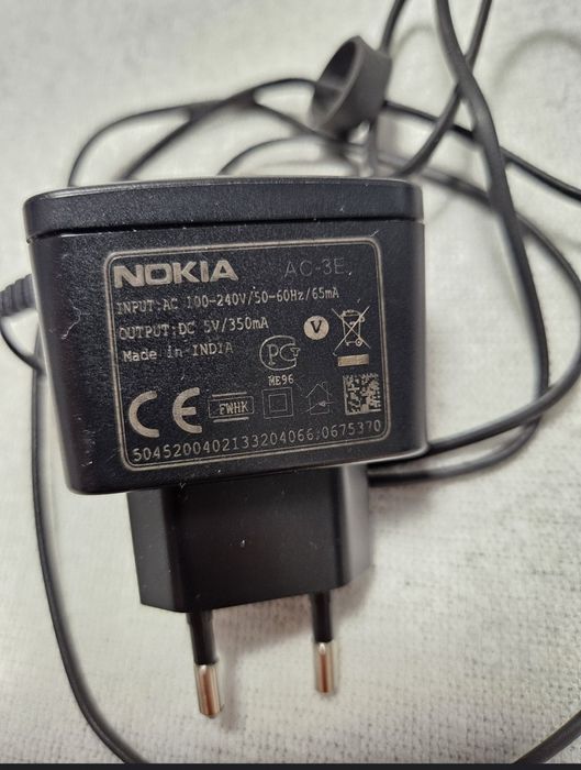 Încărcător Nokia căsti