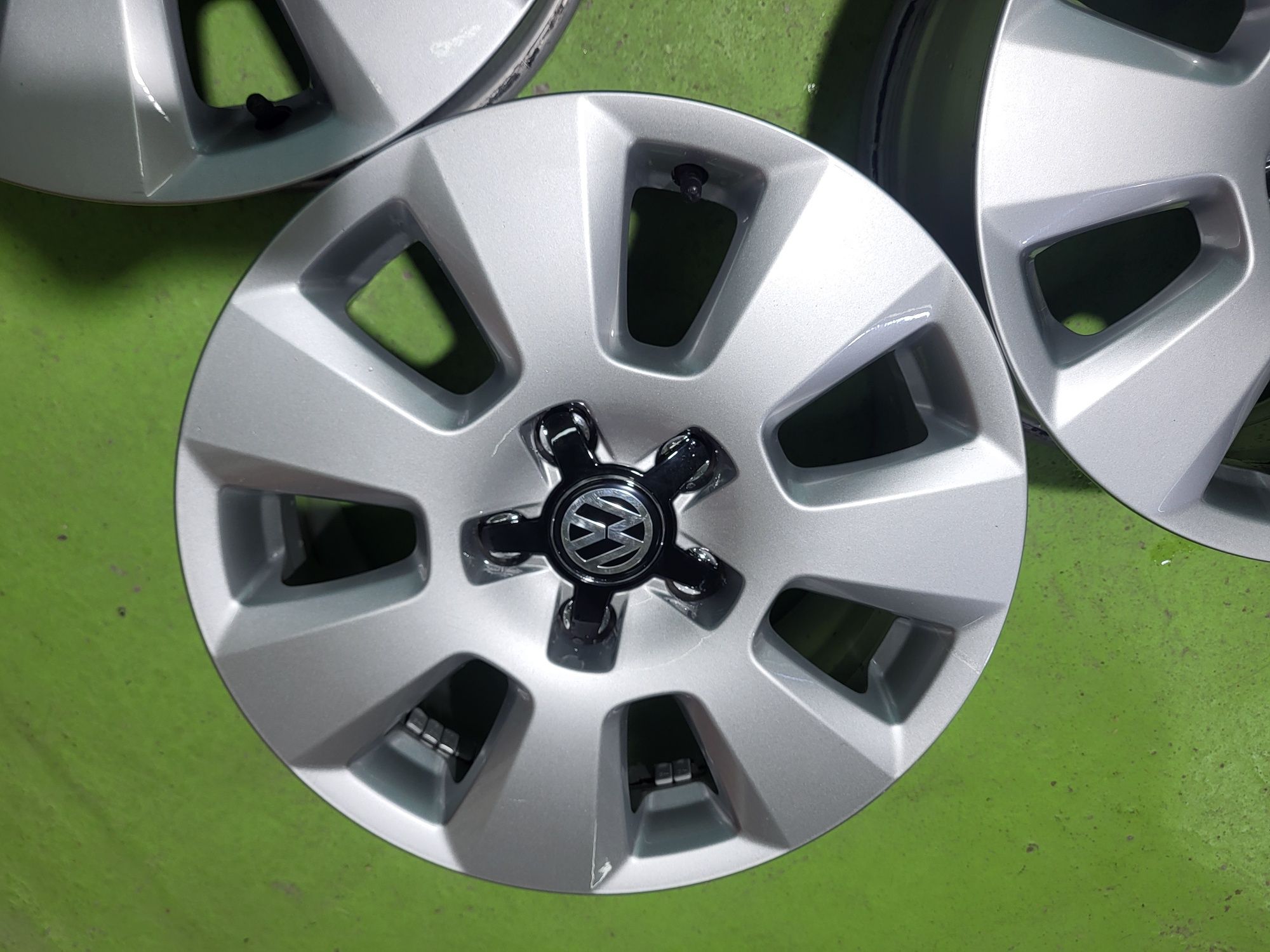16 5x112 Vw Tiguan Passat Touran Caddy Golf 5x112 Skoda