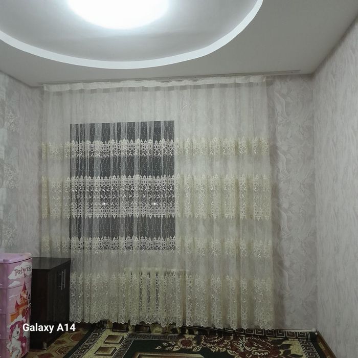 Kvartira sotiladi sharq 1