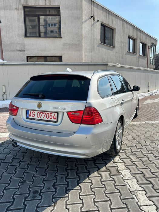 Bmw seria 320 e91 model edition 184 cp