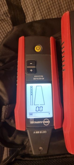 Detector metale, tensiune AT-6010 EUR BEHA-AMPROBE fara contact
AT-601