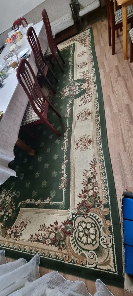 Продам срочно ковры