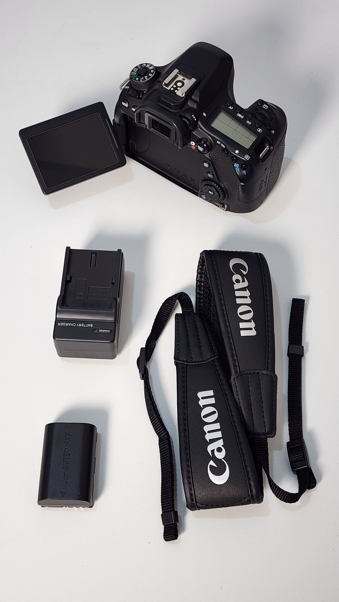 camera CANON 80D