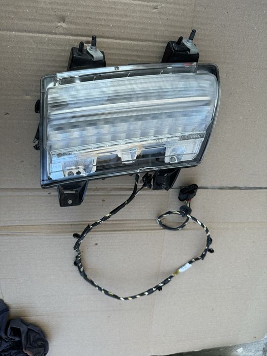 Led stânga bară față jeep wrangler.cod:55112885.af.