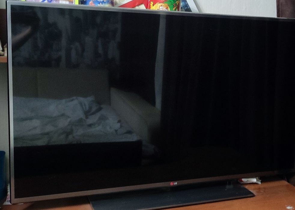 Продам телевизор LG Smart-TV на зап/части