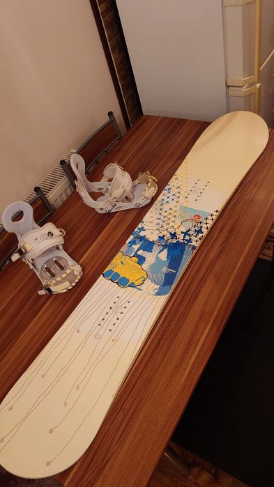 Placa Snowboard Rome Vinyl 149cm  cu legaturi Ride M Fete