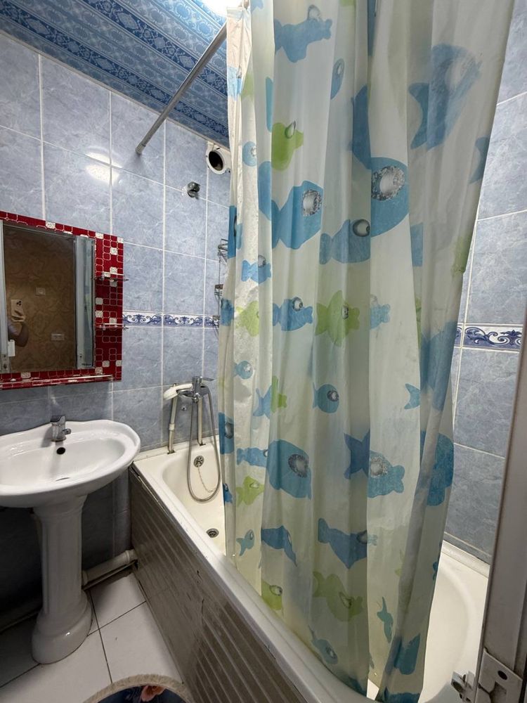 Сдается 3 х комнатная квартира на 1 этаже Пиридастгир 250 $