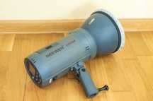 Blitz studio Neewer Vision 4. 300W. Cu acumulator. Lampa modelare.