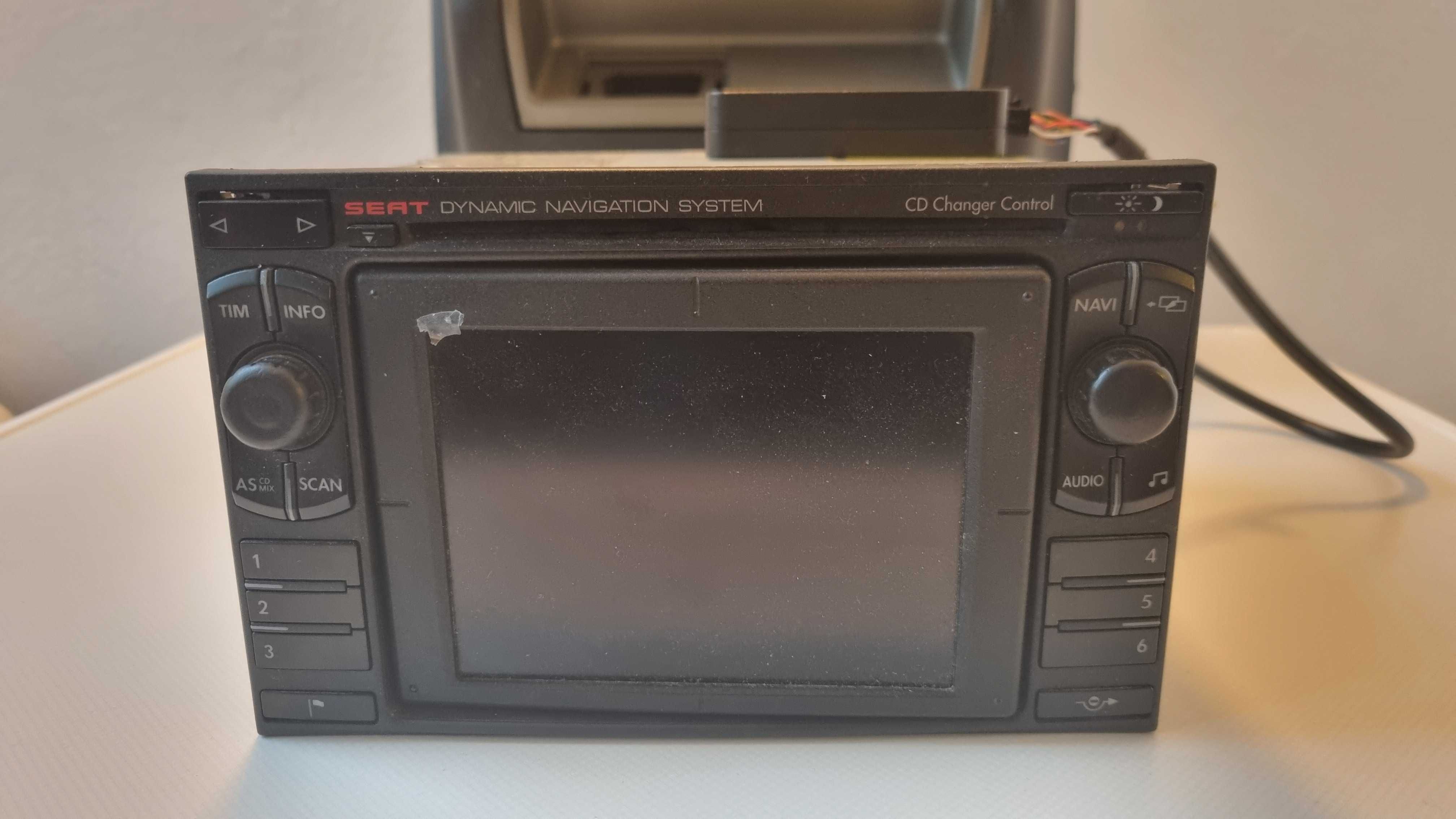 Конзола и медия двоен дин Seat Leon 1M / double din