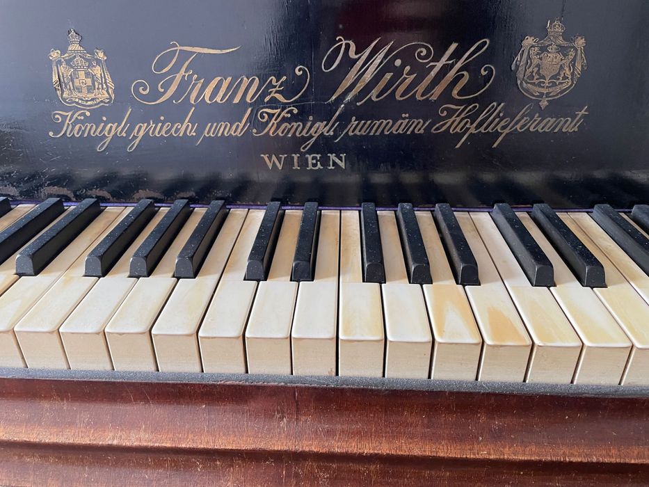 Pian - Franz Wirth - Model 5, Serie 9807 – Viena