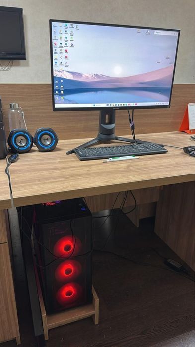 Компьютер с монитором