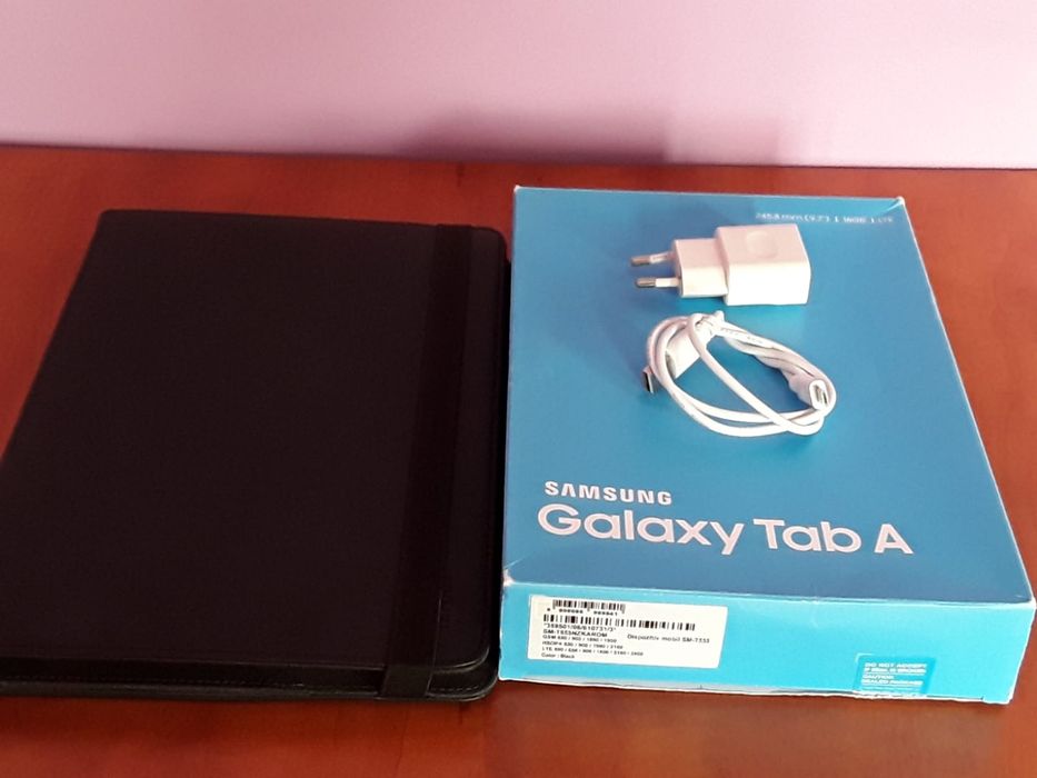 Vând Tableta Samsung Galaxy Tab A cu SIM Model SM-T 555