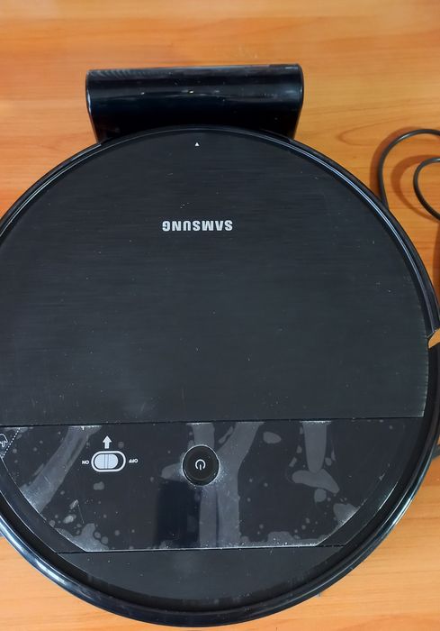 Продам робот-пылесос  Samsung