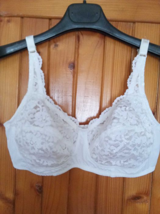 Sutien dantelat,  75 C