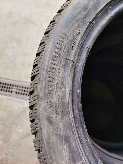 4 броя Зимни гуми 215/50 R17