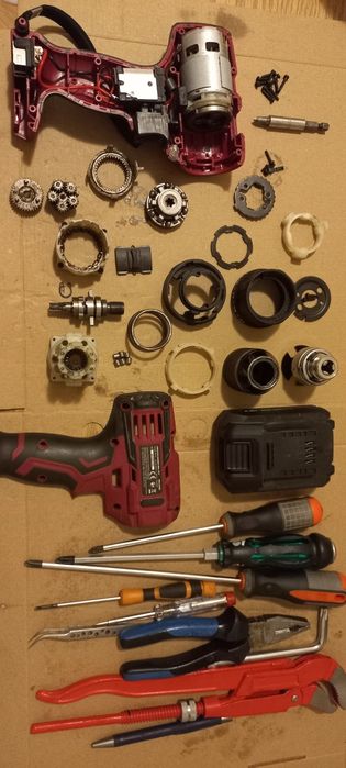 Specialist reparatii electrocasnice si placi electronice