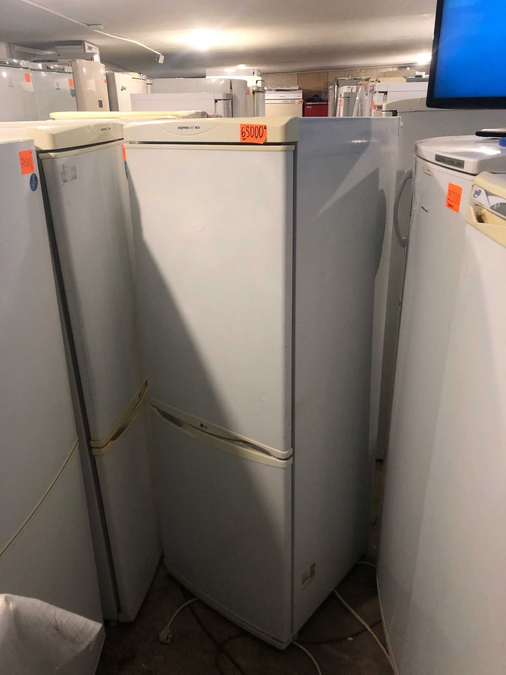 Холодильник LG - двухкамерный