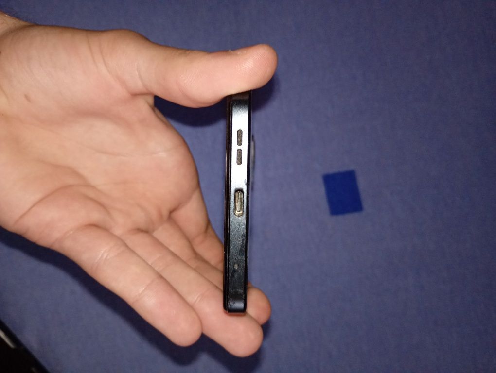 Vând redmi note 12 4g