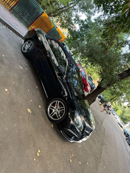 Mercedes E350 Cabrio decapotabila