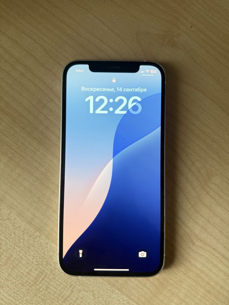 Iphone 12 128ГБ в идеальном состоянии