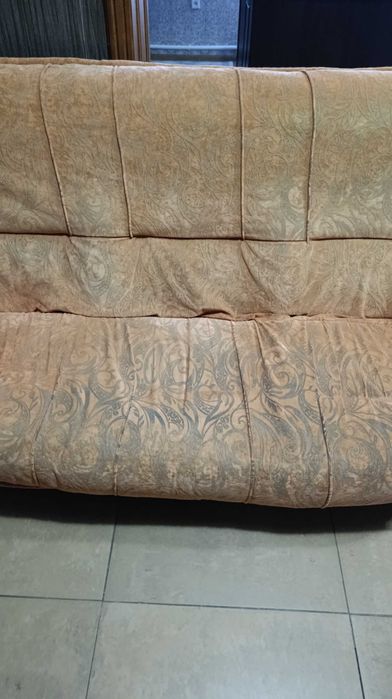 Отдам диван бесплатно