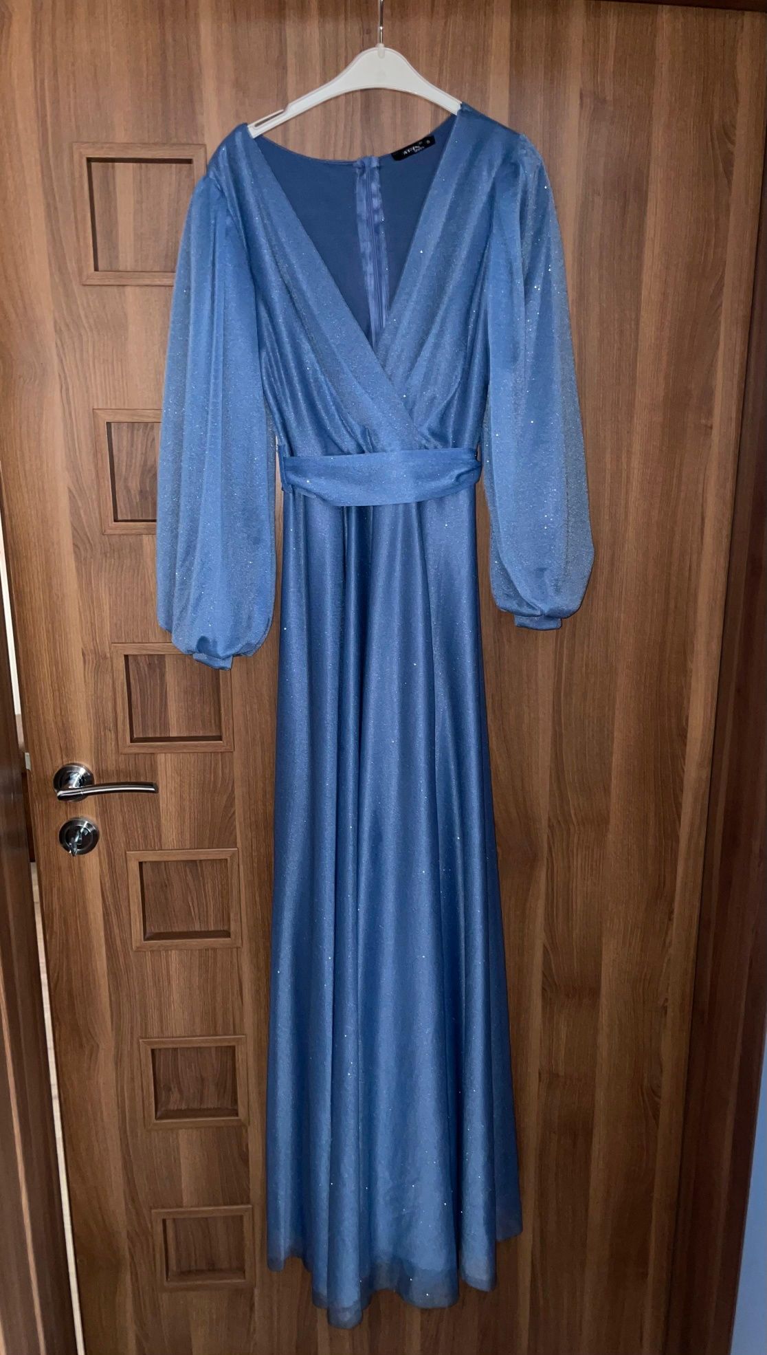 Rochie de seară albastră
