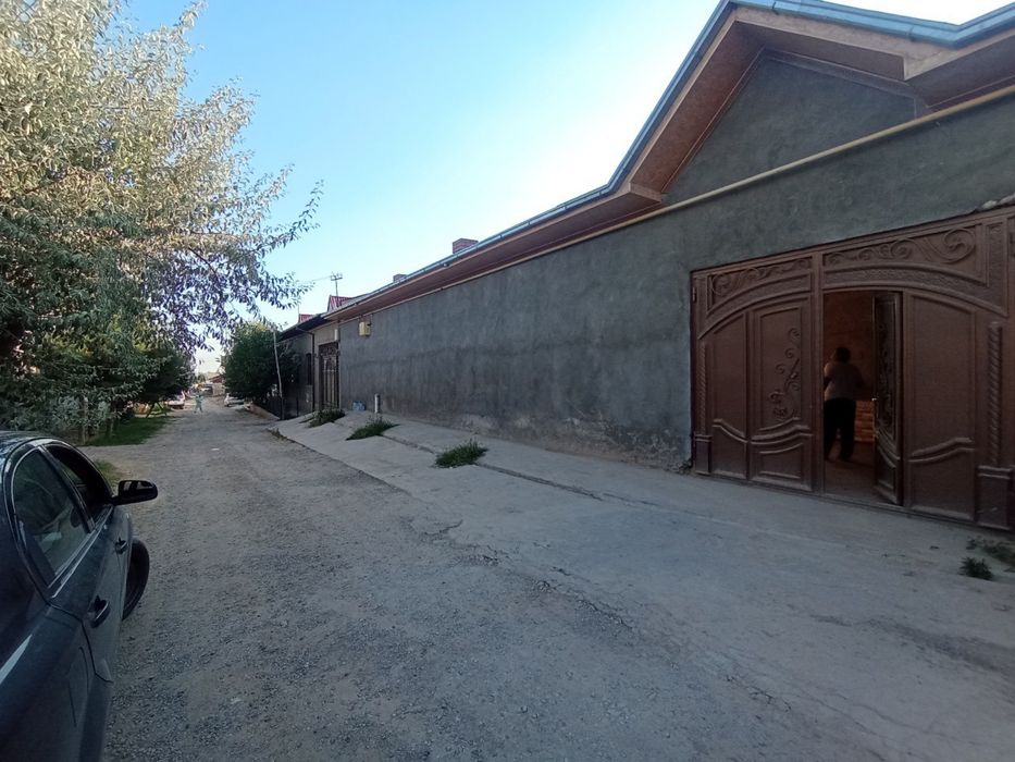 Уй сотилади Тошкент вилояти  Коксаройда