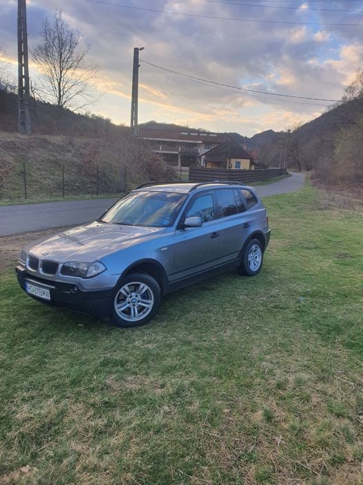 De vânzare autoturism personal în stare foarte bună de funcționare