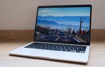 De vanzare Laptop Apple MacBook Air 13-inch, True Tone