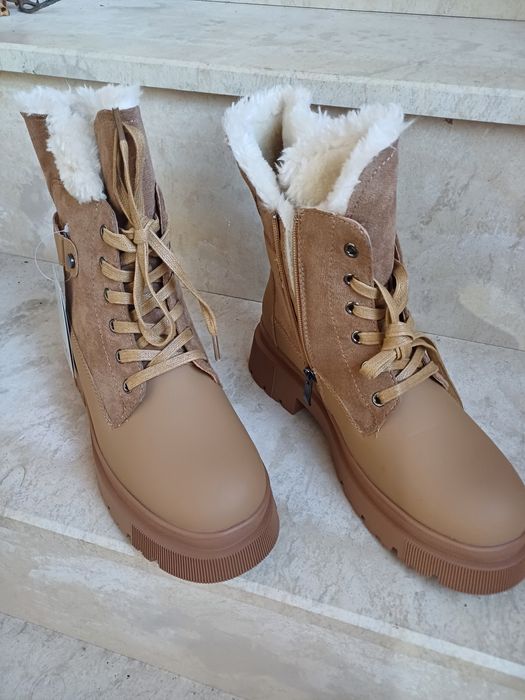 Дамски зимни боти