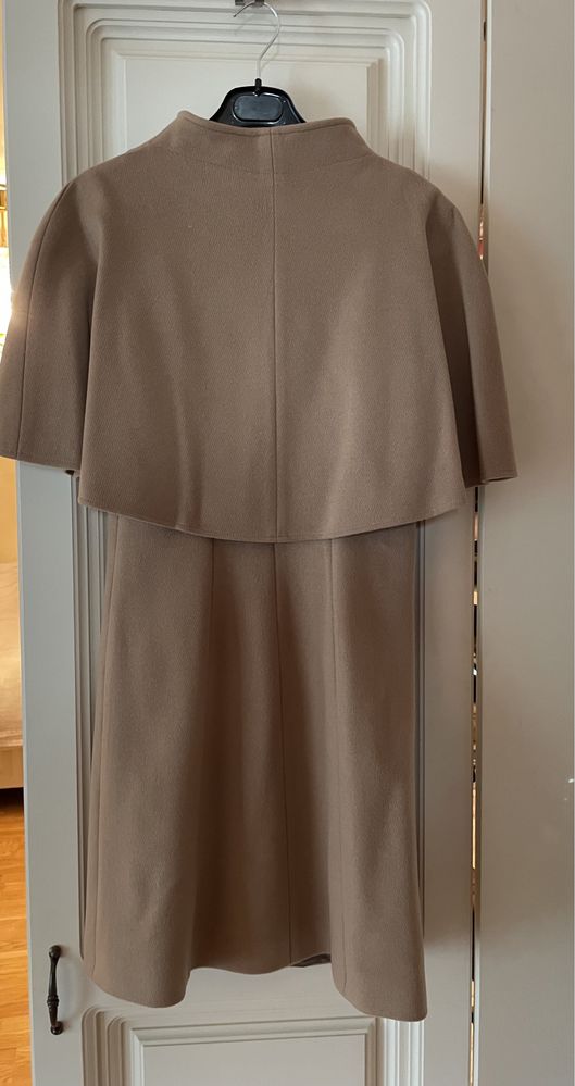 Capă Designer Sheia-model unicat mărimea S   100% lâna