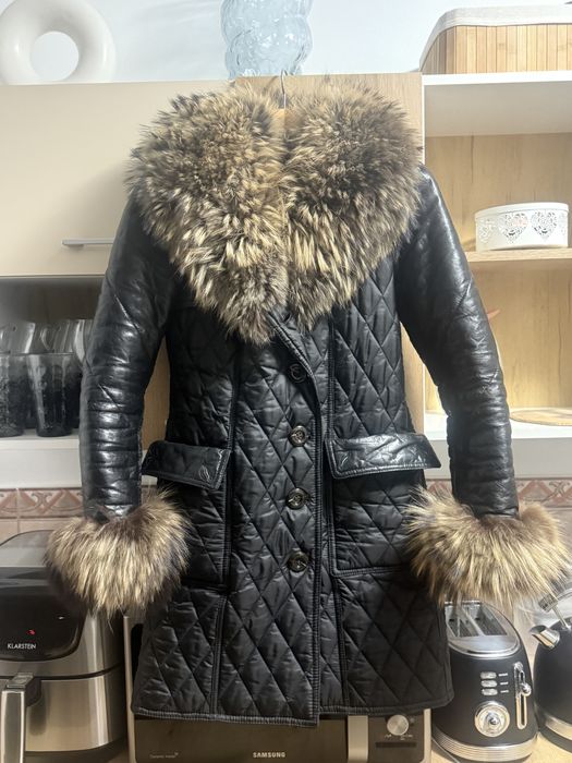 Palton insertii piele si blana naturala, inpecabil